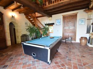 Gallery image of Beautiful holiday home with heated pool in Villefranche-du-Périgord