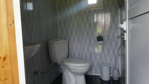 Ένα μπάνιο στο Вила Райски кът 1- Сърница +32 φωτογραφίες