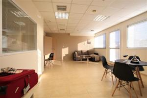 Gallery image of GK Airport Suites - Free Shuttle in Markopoulo