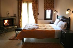 Postel nebo postele na pokoji v ubytování Evilion Traditional Inn