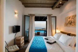 Gallery image of Amallini Suites Mykonos in Super Paradise Beach