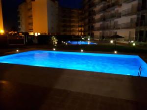 Bazén v ubytovaní Apartamento al canal alebo v jeho blízkosti