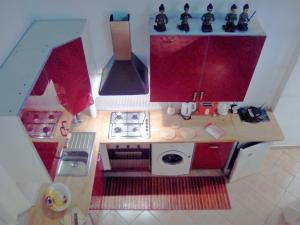 A kitchen or kitchenette at Sansone