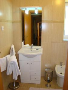 Koupelna v ubytování Pichoses Suites - Gerês