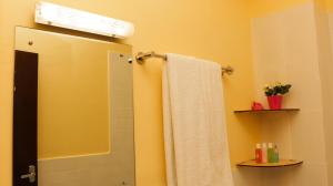 Un baño de Hotel Lapha