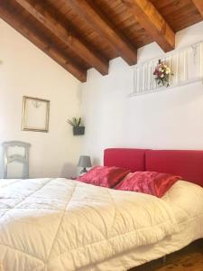 Posteľ alebo postele v izbe v ubytovaní Rosy25