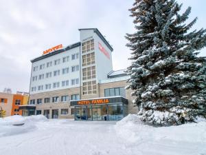 Hotel Familia during the winter
