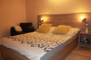 Posteľ alebo postele v izbe v ubytovaní Apartament Izabella