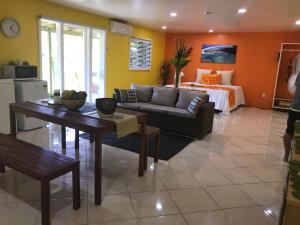 Gallery image of ShineAwayHomes - Mountain View AIR CONDITIONED in Rarotonga