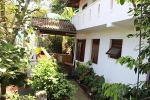 Zahrada ubytování Alex Home Stay