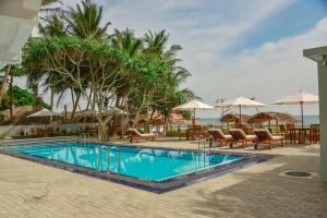Bazén v ubytování Hotel Refresh Blue nebo v jeho okolí
