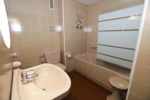 Kúpeľňa v ubytovaní DIFFERENTFLATS Casalmar