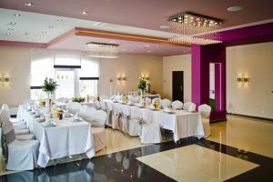 Restaurace v ubytování Hotel Podkowa