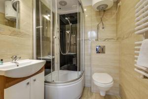 Koupelna v ubytování Apartamenty Mickiewicza - Superior Suites Katowice + 17 fotografií