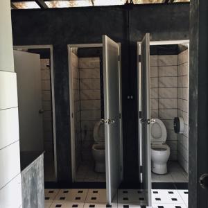 Koupelna v ubytování BYTE hostel