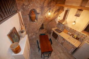 Nhà bếp/bếp nhỏ tại Casa Vacanza La Rocca +31 ảnh