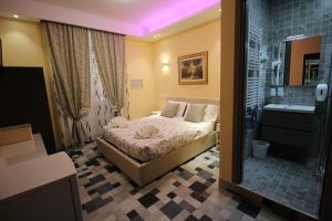 Postel nebo postele na pokoji v ubytování Quest House Lihong + 31 fotografií