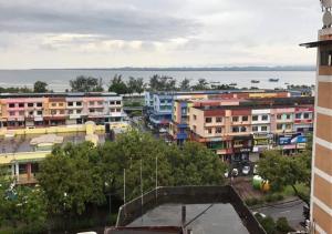 Nespecifikovaný výhled na destinaci Tawau nebo výhled na město při pohledu z hotelu