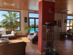 Bazén v ubytování Residence Hotel Antica Perla nebo v jeho okolí