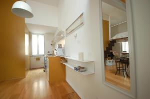 Virtuvė arba virtuvėlė apgyvendinimo įstaigoje LOST&FOUND in Trastevere