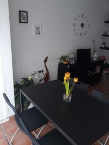 Telewizja i/lub zestaw kina domowego w obiekcie Cristinas Palace