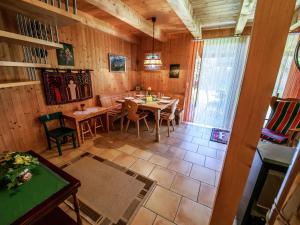 Fotografia z galérie ubytovania Spacious Chalet near Ski Area in Sankt Georgen ob Murau v destinácii Sankt Lorenzen ob Murau