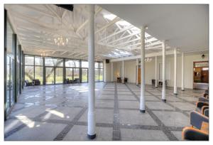 Fitness centrum a/nebo fitness zařízení v ubytování Pałac Łochów