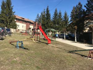 Ο χώρος παιχνιδιού για παιδιά στο Garsoniera Mandrilor