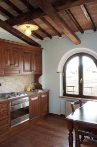 Köök või kööginurk majutusasutuses Il vecchio seccatoio