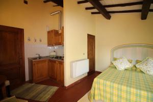 A bed or beds in a room at Casa Vacanze Casa Italia