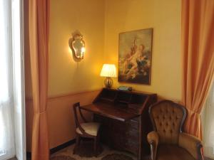 A seating area at Bigo Guest House