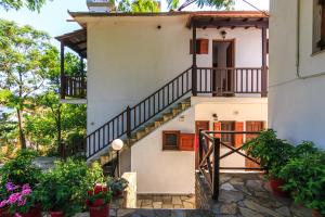 Gallery image of Studios Avra in Agios Georgios