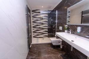 Ein Badezimmer in der Unterkunft Reichel-Appartements