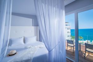 Posteľ alebo postele v izbe v ubytovaní Mari Kristin Beach Hotel + 37 fotografií