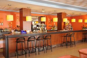 Ο χώρος του lounge ή του μπαρ στο Hotel Lido