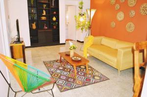 Posezení v ubytování Africa house-Casa Hotel Laureles-La70