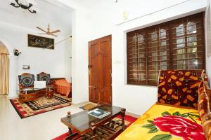 Posezení v ubytování Honolulu Home