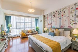 Gallery image of Westlake Service Apartment in Hangzhou