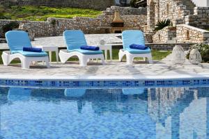 The swimming pool at or close to Villa Trifylia