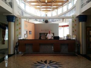 Vstupní hala nebo recepce v ubytování 1A Landhotel Schicklberg + 37 fotografií