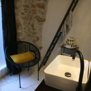 Fotografie z fotogalerie ubytování Chambres du clocher v destinaci Vallon-Pont-dʼArc