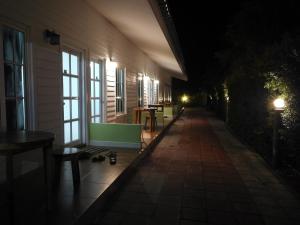 Balkón nebo terasa v ubytování Blue Shore Cottage