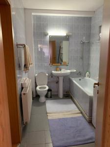 Kylpyhuone majoituspaikassa Holiday Home GC30