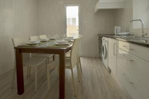 Η κουζίνα ή μικρή κουζίνα στο Azores Patio House