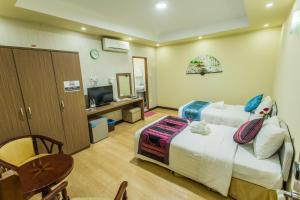 Gallery image of Golden Gate China Town Hotel in Yangon