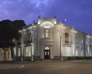 O edifício em que o hotel se localiza