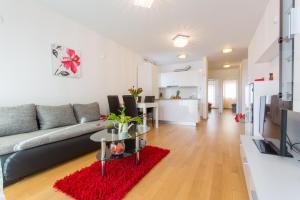 Posedenie v ubytovaní ARIJANA APARTMAN free private garage