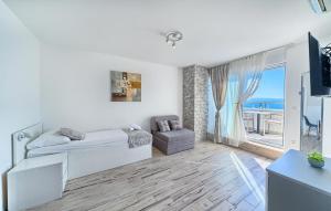 TV a/nebo společenská místnost v ubytování Stipe Residence