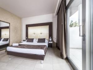 Gallery image of Hotel La Bussola in Milazzo