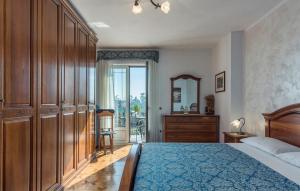 Postel nebo postele na pokoji v ubytování Apartment Complex Orzan Lovrecica